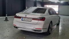 2022 BMW 7-Series 740Li xDrive Design Pure Excellence — фото 3
