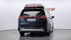 2023 Kia Carnival Gasoline 4-Seater Hi-Limousine (Special), синий — фото 4