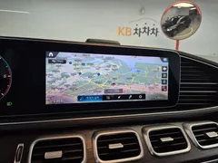2022 Mercedes-Benz GLS-Class GLS400d 4MATIC — фото 15
