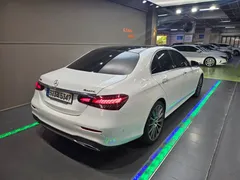2022 Mercedes-Benz E-Class E350 4MATIC AMG Line — фото 2