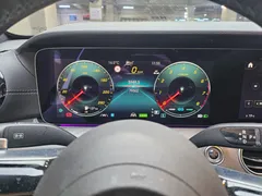 2022 Mercedes-Benz E-Class E350 4MATIC AMG Line — фото 8