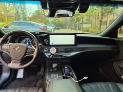 2023 Lexus LS 3.5 Platinum AWD — фото 7