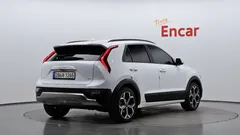 2022 Kia Niro Prestige — фото 2