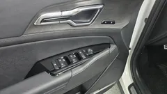 2024 Kia Sportage Signature 2WD — фото 18