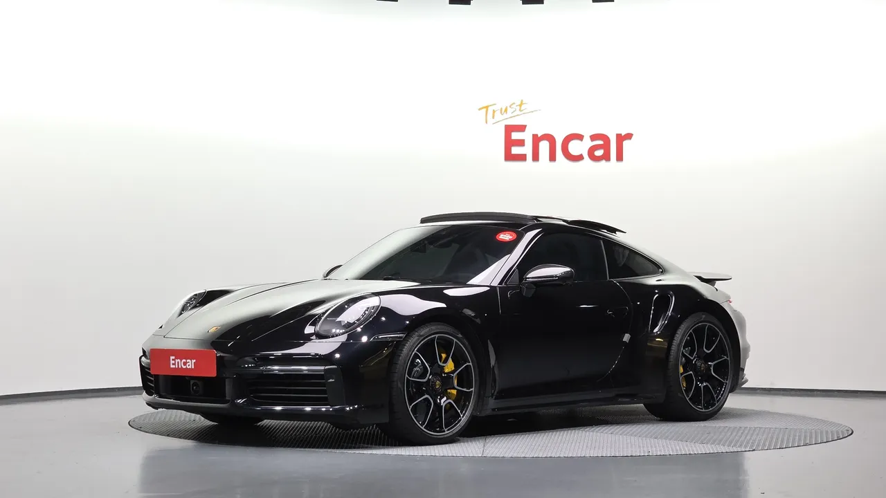 2022 Porsche 911 Turbo S