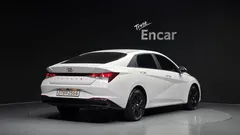 2023 Hyundai Avante Smart, белый — фото 2