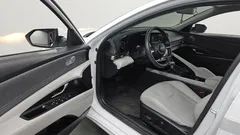 2023 Hyundai Avante 1.6, белый — фото 12