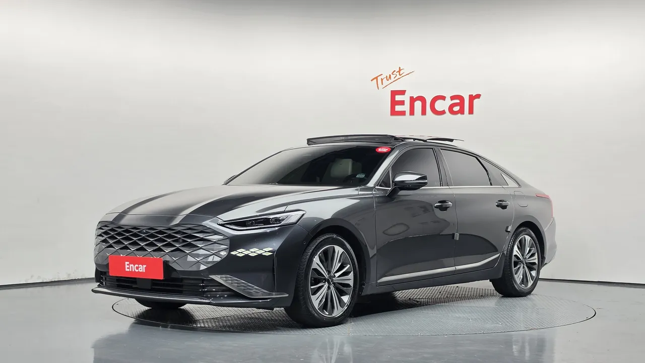 2023 Kia K8 Signature
