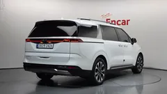 2023 Kia Carnival Gasoline 9-Seater Signature — фото 2