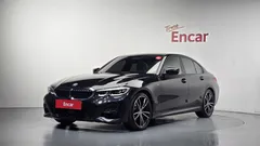 2022 BMW 3-Series 320i M Sport — фото 1