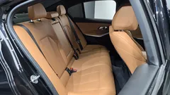 2022 BMW 3-Series 320i M Sport — фото 15