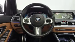 2022 BMW 3-Series 320i M Sport — фото 17