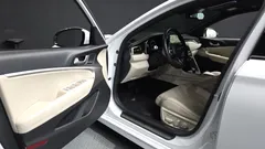 2024 Genesis G70 Gasoline 2.5T 4WD — фото 10