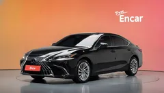 2024 Lexus ES Executive — фото 1