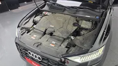 2023 Audi Q8 55 TFSI Quattro Premium — фото 6