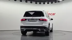 2023 Mercedes-Benz GLB-Class GLB250 4MATIC — фото 4