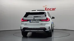 2023 BMW X1 sDrive 20i xLine — фото 4