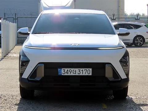 2023 Hyundai Kona Modern