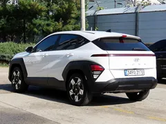 2023 Hyundai Kona Modern — фото 3
