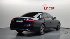 2022 Mercedes-Benz E-Class E250 Avantgarde — фото 2