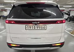 2023 Kia Carnival Diesel 9-Seater Prestige — фото 3