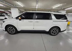 2023 Kia Carnival Diesel 9-Seater Prestige — фото 5