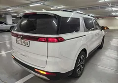 2023 Kia Carnival Diesel 9-Seater Prestige — фото 6