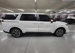 2023 Kia Carnival Diesel 9-Seater Prestige — фото 17