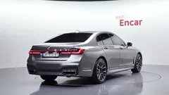 2022 BMW 7-Series 740i M Sport — фото 2