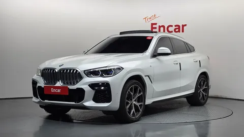 2022 BMW X6 xDrive40i M Sport