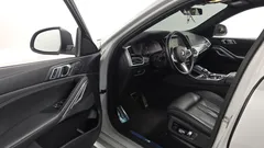 2022 BMW X6 xDrive40i M Sport — фото 10
