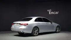 2022 Mercedes-Benz E-Class E350 4MATIC Avantgarde — фото 2