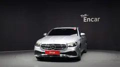 2022 Mercedes-Benz E-Class E350 4MATIC Avantgarde — фото 3