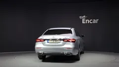 2022 Mercedes-Benz E-Class E350 4MATIC Avantgarde — фото 4
