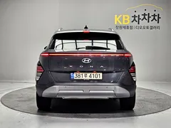 2023 Hyundai Kona Gasoline 1.6 Turbo 2WD, серый — фото 5