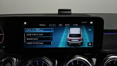 2023 Mercedes-Benz GLB-Class GLB200 d — фото 16