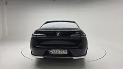 2023 BMW 7-Series 740i sDrive Design Pure Excellence — фото 4