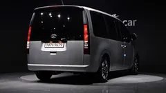 2023 Hyundai Staria Tourer 11-Seater — фото 2