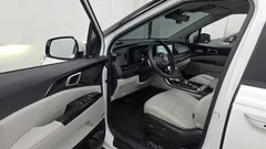 2023 Kia Carnival Gasoline 7-Seater Signature — фото 10