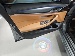 2023 BMW 5-Series 520i M Sport — фото 10
