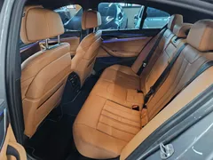 2023 BMW 5-Series 520i M Sport — фото 16