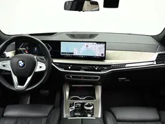 2024 BMW X7 xDrive 40i Design Pure Excellence 7-Seater — фото 3