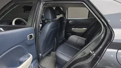 2022 Hyundai Venue 1.6 Modern Plus — фото 17
