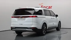 2023 Kia Carnival Gasoline 9-Seater Prestige, белый — фото 2