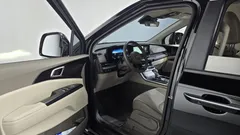 2023 Kia Carnival Diesel 11-Seater Prestige — фото 10