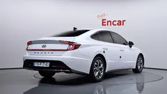 2023 Hyundai Sonata 2.0 — фото 2