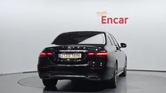 2022 Mercedes-Benz E-Class E220d 4MATIC AMG Line — фото 4
