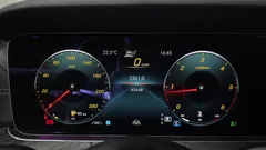 2022 Mercedes-Benz E-Class E220d 4MATIC AMG Line — фото 8