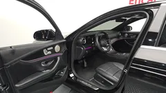 2022 Mercedes-Benz E-Class E220d 4MATIC AMG Line — фото 10