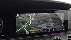 2022 Mercedes-Benz E-Class E220d 4MATIC AMG Line — фото 13